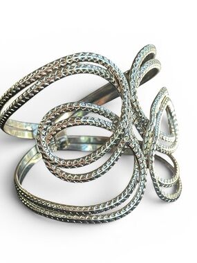 Modernist Sculptural Intertwined Textured Silver Tone Hinged Cuff Bracelet